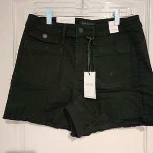 Black Patch Pocket Shorts - Judy Blue